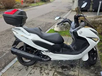 daelim-s300-2017-weiss-14'500-km-frisch-ab-mfk-18-3-25