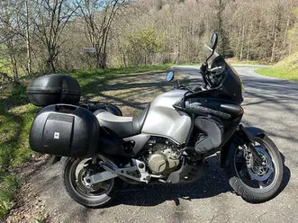 honda-varadero-xl-1000-canton-lucerne