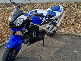 aprilia-tuono-1000-r