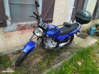 moto-125-8200-km