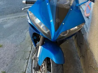 echange-moto-750-contre-voiture