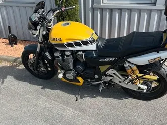 yamaha-xjr-1200-kenny-roberts