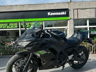 ninja-650-pack-performance-akrapovic-1ere-main-permis-a-a2-1256-kms-8199-euros