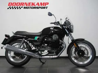 moto-guzzi-v-7-iii-special-zwart