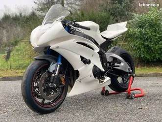 yamaha-r6-piste-2015-blue-edition