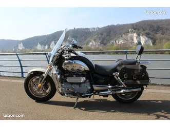 triumph-rocket-iii-classic