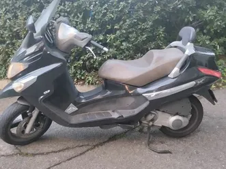 scooter-piaggio-125