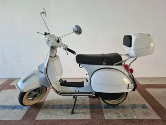 vespa-px-150-millenium-edition-weiss