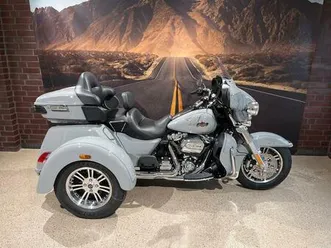 harley-davidson flhtcutg tri glide ultra j&h auspuff