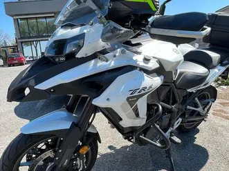 vendo-benelli-trk-502-2021-25-usata-a-roma-codice-9691572-moto-it