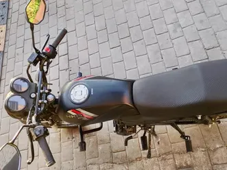 nkd-125-de-la-linea-akt