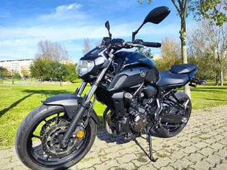 yamaha-mt-07-alfragide