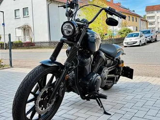 yamaha-xv-950-r-chopper-bobber-softail-sportster-street-bob