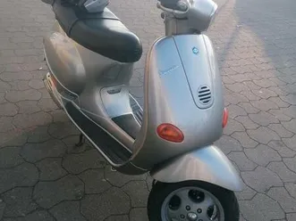 vespa-et4-125