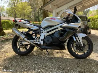 aprilia-sl-1000-falco