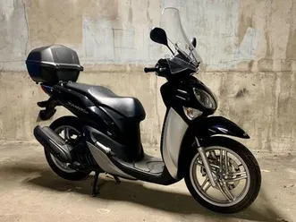 yamaha-x-enter-125-en-excellent-etat-ct-vierge