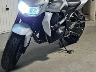 kawasaki-750-full-sans-abs