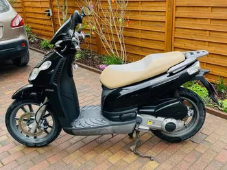 piaggio-carnaby-125