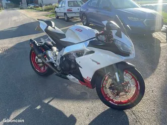 aprilia-rsv-1000