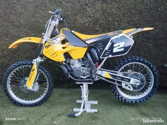 motocross-suzuki-250-rm-de-2000-entierement-renovee-avec-factures