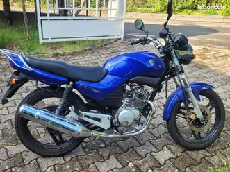yamaha-125-ybr
