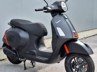 piaggio-vespa-gts-125-super-sport-abs