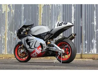 aprilia-rsv-mille-r-trackbike-racebike-trackday