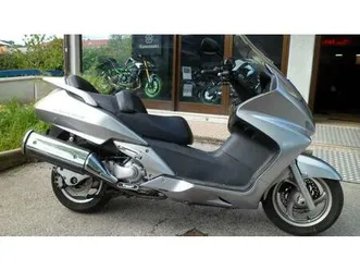 vendo honda silver wing 600 (2005 - 09) usata a pesaro (codice 9692863) - moto.it