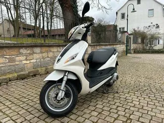 piaggio-fly-125-ie-topcase-tuv