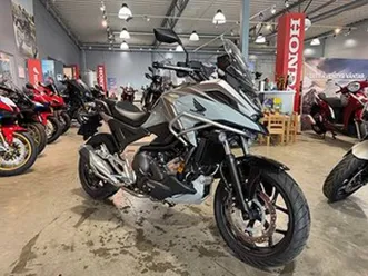 honda-nc750xd-dct-endast-150mil-onc61a-bytbil-com