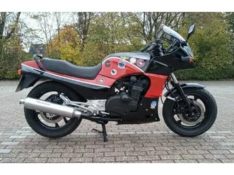 kawasaki-gpz900r-top-gun-film-replik-unikat