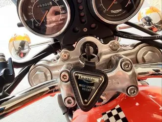 900-triumph-legend-tt