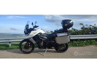 triumph-tiger-800-xca-2019