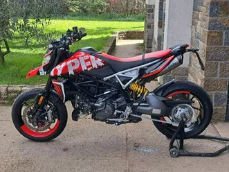 ducati-hypermotard-950-rve-937-cm3-2022-god