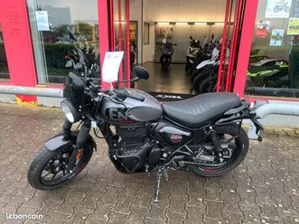 350-royal-enfield-hntr
