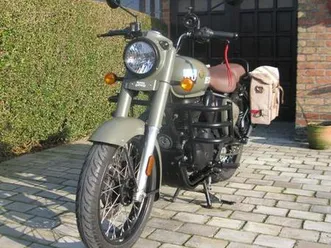 edition-royal-enfield-classic-350-reborn-signals