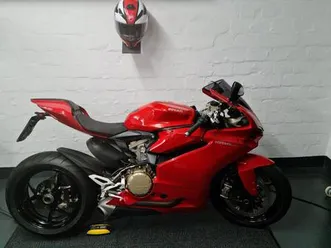 ducati-1299-panigale-topzustand-geringe-laufleistung