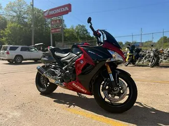 2016-suzuki-gsxs1000f-abs
