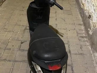 piaggio-zip