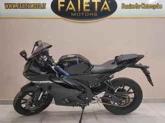 vendo-yamaha-yzf-r125-2023-25-usata-a-pescara-codice-9694279-moto-it
