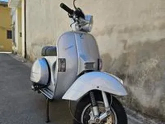 piaggio-vespa-125-px-1998-restaurata-da-zero