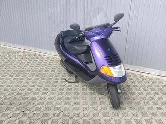 piaggio-hexagon-150-2t-lauft-mit-tuv