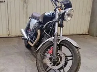 moto guzzi v35 café racer