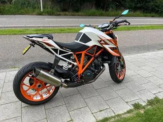 ktm-1290-superduke-r-se-advertentie-loopt-tot-20-4-bied-nu-motoren-ktm-marktplaats