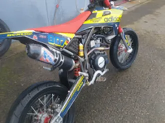 fantic-motard-edizione-casa-125-anno-2018