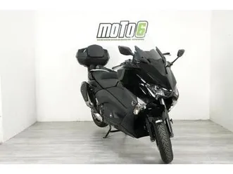 yamaha-t-max-530-avec-top-case