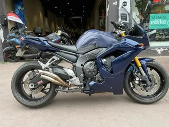yamaha-fz1-2008-1000-cm3-moto-roadster-56-830-km-bleu-59200-tourcoing
