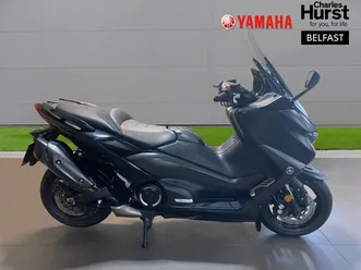 yamaha-t-max-560-cc-maxi-scooter