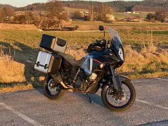 ktm-1290-super-adventure-s-t-perfekt-fur-die-reise