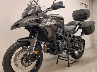 benelli-trk-502-x-abs-3x-kovcki-a2-kategorija-novo